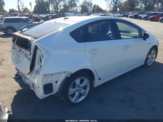 2010 Toyota Prius V მანქანა იყიდება აუქციონზე, vin: JTDKN3DU1A0084856, აუქციონის ნომერი: 46053163
