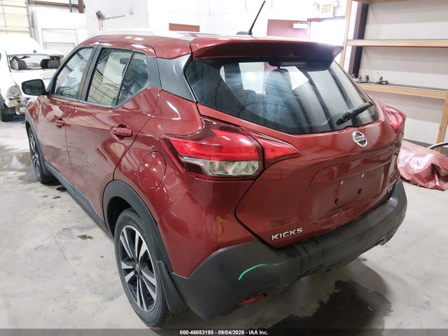 46053195 :رقم المزاد ، 3N1CP5CU3JL532399 vin ، 2018 Nissan Kicks Sv مزاد بيع