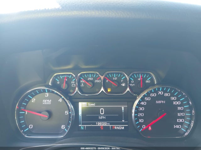 Продажа на аукционе авто 2015 Chevrolet Suburban 1500 Lt, vin: 1GNSKJKC5FR670638, номер лота: 46053275