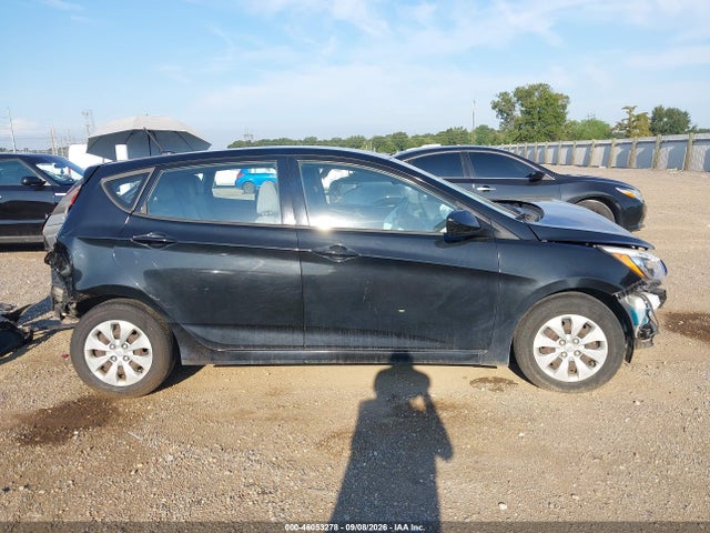 46053278 :رقم المزاد ، KMHCT5AE7HU313462 vin ، 2017 Hyundai Accent Se مزاد بيع