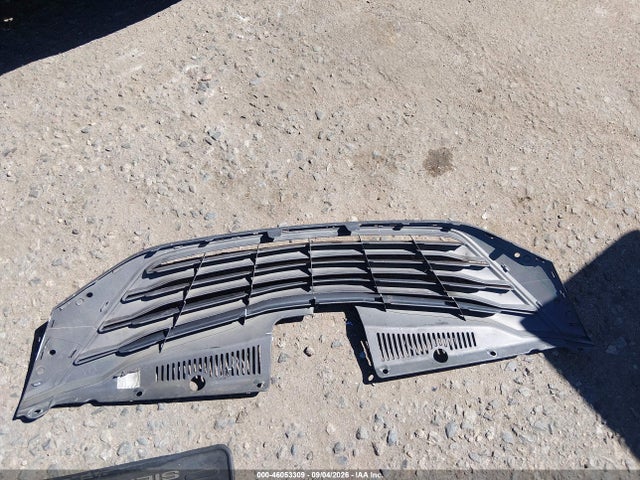 46053309 :رقم المزاد ، 5TDJK3DC7FS112000 vin ، 2015 Toyota Sienna Le 7 Passenger مزاد بيع