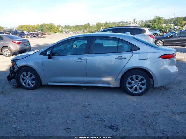 2020 Toyota Corolla Le მანქანა იყიდება აუქციონზე, vin: 5YFEPRAE8LP070307, აუქციონის ნომერი: 46053329