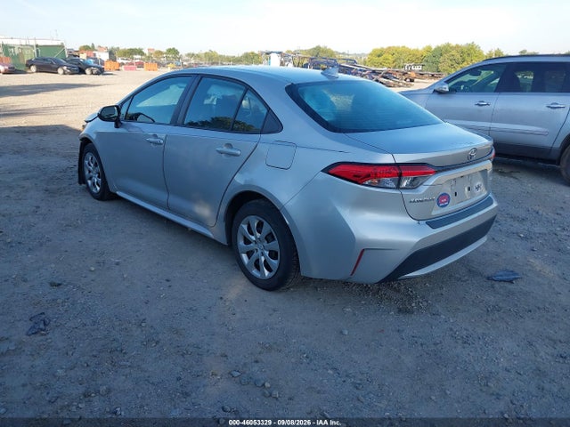 2020 Toyota Corolla Le მანქანა იყიდება აუქციონზე, vin: 5YFEPRAE8LP070307, აუქციონის ნომერი: 46053329