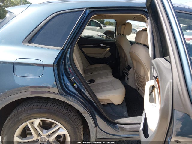 Продажа на аукционе авто 2018 Audi Q5 2.0t Premium/2.0t Tech Premium, vin: WA1ANAFY1J2100813, номер лота: 46053371