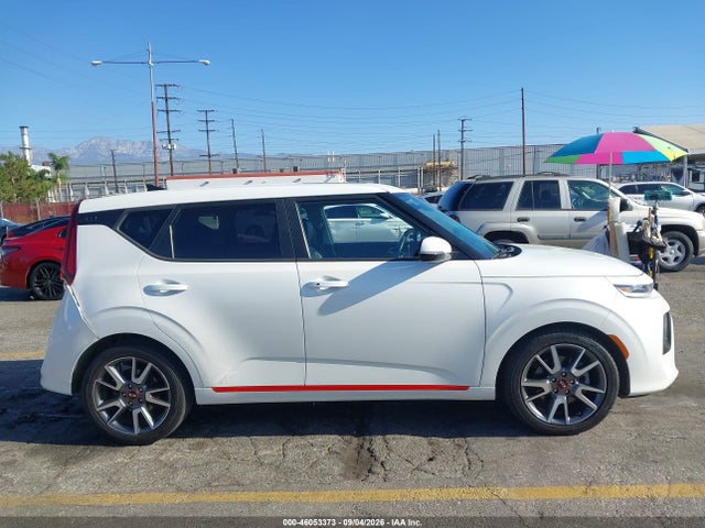 46053373 :رقم المزاد ، KNDJ53AF5M7743809 vin ، 2021 Kia Soul Turbo مزاد بيع