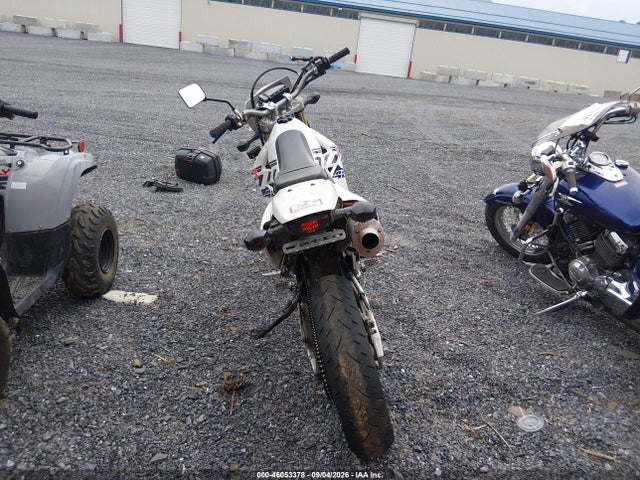 2017 Suzuki Dr-z400 Sm მანქანა იყიდება აუქციონზე, vin: JS1SK44A6H2101230, აუქციონის ნომერი: 46053378