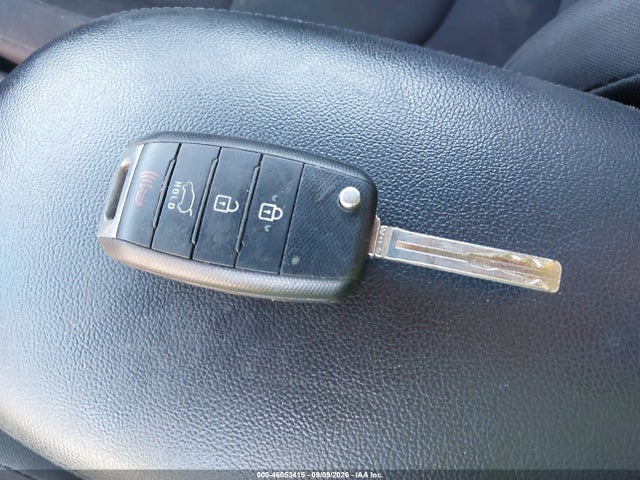 Продаж на аукціоні авто 2016 Kia Soul, vin: KNDJN2A24G7353327, номер лоту: 46053415