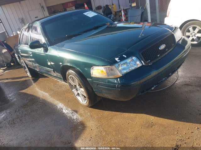 2009 Ford Crown Victoria Police/police Interceptor მანქანა იყიდება აუქციონზე, vin: 2FAHP71V49X134628, აუქციონის ნომერი: 46053438