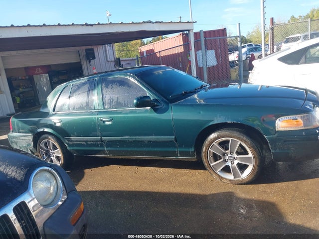 2009 Ford Crown Victoria Police/police Interceptor მანქანა იყიდება აუქციონზე, vin: 2FAHP71V49X134628, აუქციონის ნომერი: 46053438