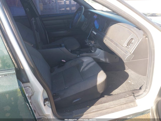 2009 Ford Crown Victoria Police/police Interceptor მანქანა იყიდება აუქციონზე, vin: 2FAHP71V49X134628, აუქციონის ნომერი: 46053438