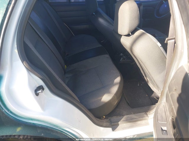 2009 Ford Crown Victoria Police/police Interceptor მანქანა იყიდება აუქციონზე, vin: 2FAHP71V49X134628, აუქციონის ნომერი: 46053438