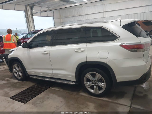 46053592 :رقم المزاد ، 5TDDKRFH5GS304591 vin ، 2016 Toyota Highlander Limited Platinum V6 مزاد بيع