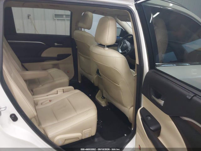 46053592 :رقم المزاد ، 5TDDKRFH5GS304591 vin ، 2016 Toyota Highlander Limited Platinum V6 مزاد بيع