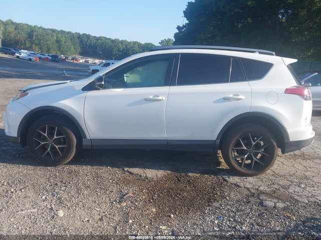 46053616 :رقم المزاد ، JTMNFREVXHJ722367 vin ، 2017 Toyota Rav4 Se مزاد بيع