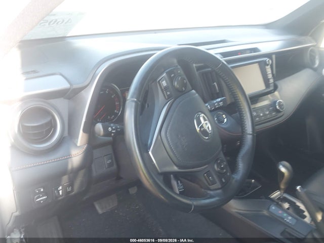 46053616 :رقم المزاد ، JTMNFREVXHJ722367 vin ، 2017 Toyota Rav4 Se مزاد بيع