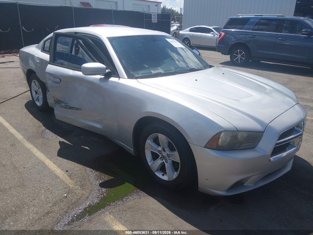 46053631 :رقم المزاد ، 2C3CDXBG2CH162396 vin ، 2012 Dodge Charger Se مزاد بيع