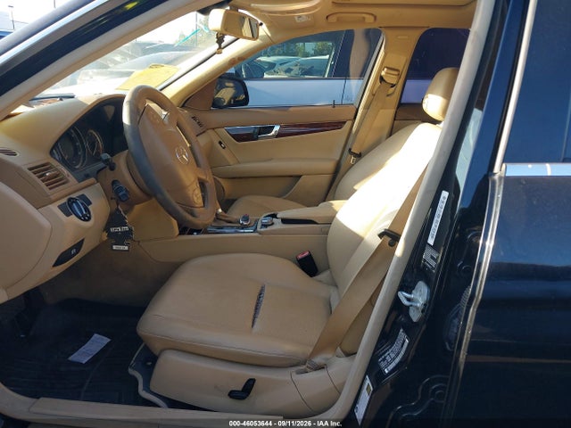 2008 Mercedes-benz C 300 Luxury/sport მანქანა იყიდება აუქციონზე, vin: WDDGF54X18F111852, აუქციონის ნომერი: 46053644