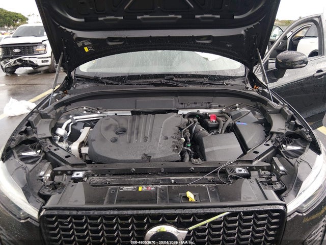46053670 :رقم المزاد ، YV4L12RK5R1725091 vin ، 2024 Volvo Xc60 B5 Core Dark Theme مزاد بيع