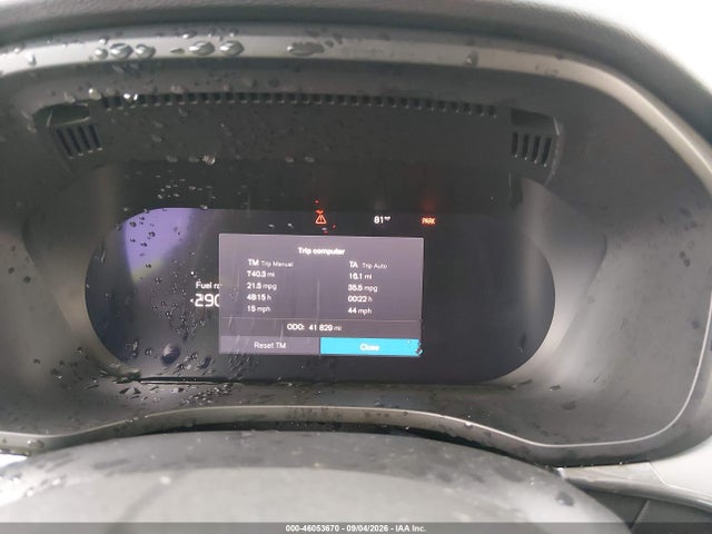 46053670 :رقم المزاد ، YV4L12RK5R1725091 vin ، 2024 Volvo Xc60 B5 Core Dark Theme مزاد بيع