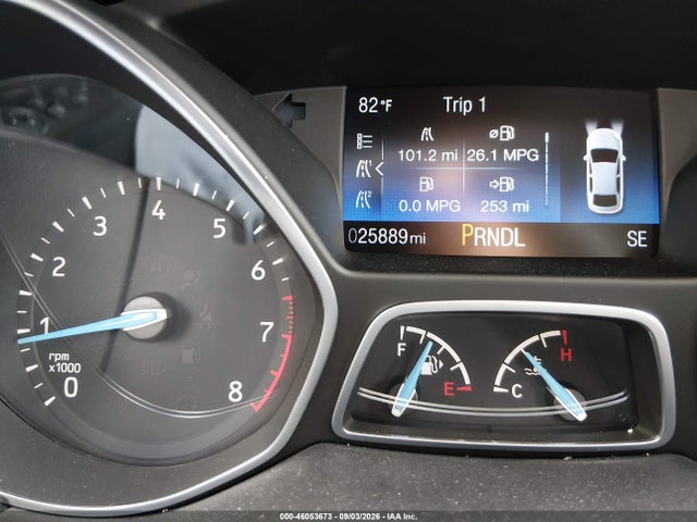 1FADP3F23JL327232 Ford FOCUS SE
