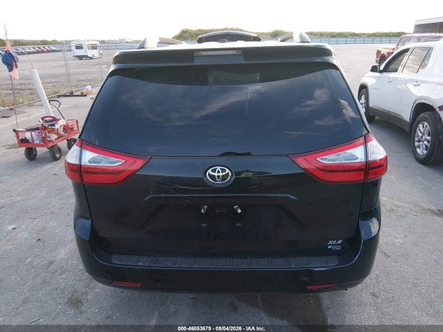 2017 Toyota Sienna Xle 8 Passenger მანქანა იყიდება აუქციონზე, vin: 5TDYZ3DC3HS824596, აუქციონის ნომერი: 46053679