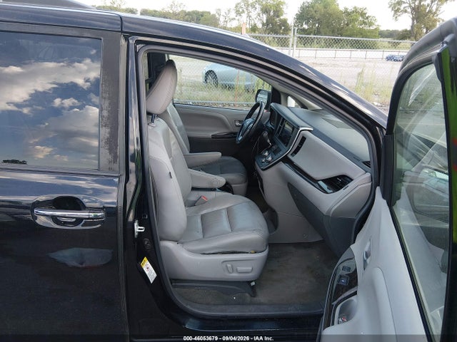 2017 Toyota Sienna Xle 8 Passenger მანქანა იყიდება აუქციონზე, vin: 5TDYZ3DC3HS824596, აუქციონის ნომერი: 46053679
