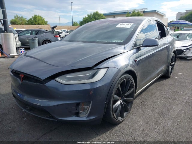 Продаж на аукціоні авто 2018 Tesla Model X 100d/75d/p100d, vin: 5YJXCDE25JF100122, номер лоту: 46053683