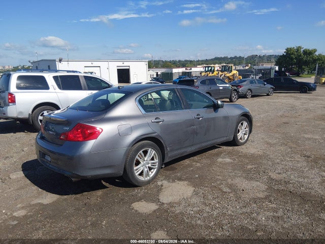 JN1CV6AR7FM524703 Infiniti Q40