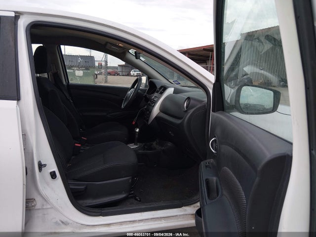 2017 Nissan Versa 1.6 S/1.6 S+/1.6 Sl/1.6 Sv მანქანა იყიდება აუქციონზე, vin: 3N1CN7AP0HL806439, აუქციონის ნომერი: 46053701