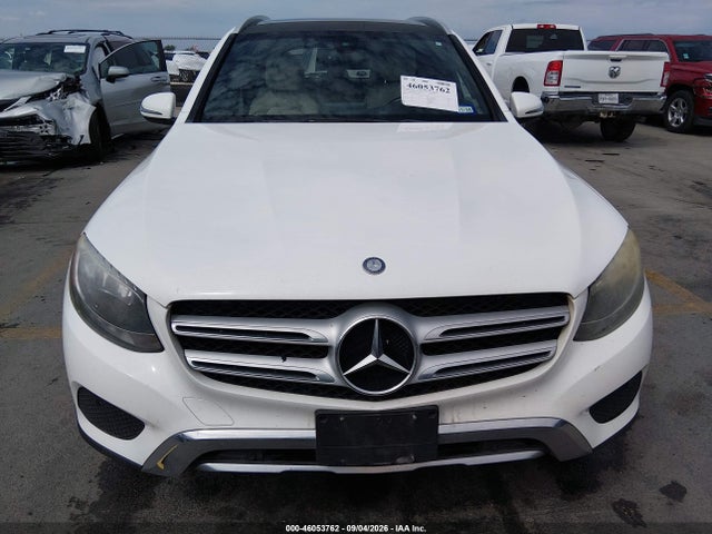 2017 Mercedes-benz Glc 300 მანქანა იყიდება აუქციონზე, vin: WDC0G4JB0HF182482, აუქციონის ნომერი: 46053762