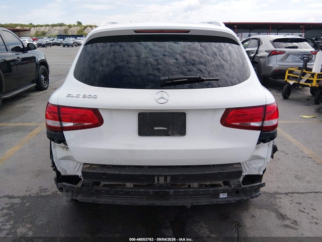 2017 Mercedes-benz Glc 300 მანქანა იყიდება აუქციონზე, vin: WDC0G4JB0HF182482, აუქციონის ნომერი: 46053762