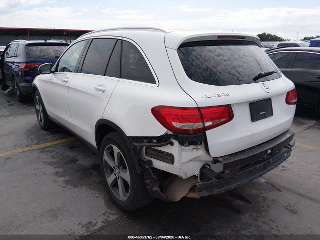 2017 Mercedes-benz Glc 300 მანქანა იყიდება აუქციონზე, vin: WDC0G4JB0HF182482, აუქციონის ნომერი: 46053762