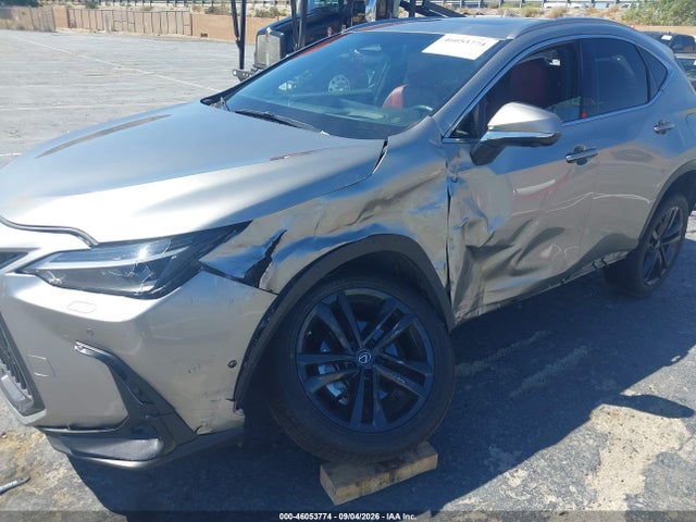 JTJHKCFZ6N2009086 Lexus Nx 450h+ Luxury