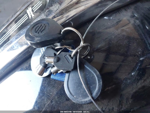 Harley-Davidson FLHX 2019 1HD1KBC31KB673675 Image 11