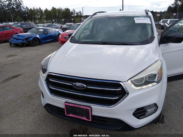 2019 Ford Escape Se მანქანა იყიდება აუქციონზე, vin: 1FMCU9GD7KUC06051, აუქციონის ნომერი: 46053830
