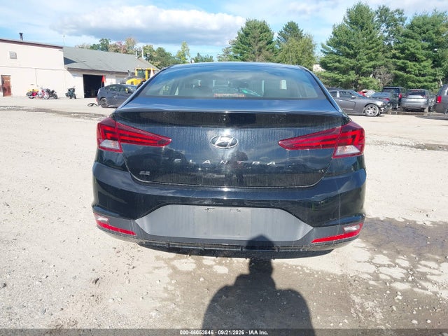 Продажа на аукционе авто 2019 Hyundai Elantra Se, vin: 5NPD74LF0KH476937, номер лота: 46053846