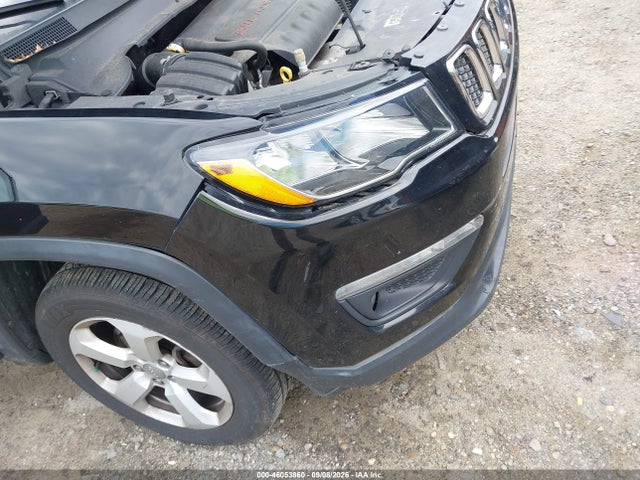 Продажа на аукционе авто 2018 Jeep Compass Latitude 4x4, vin: 3C4NJDBB6JT114775, номер лота: 46053860