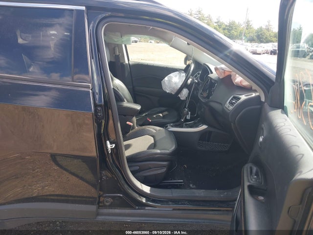 Продажа на аукционе авто 2018 Jeep Compass Latitude 4x4, vin: 3C4NJDBB6JT114775, номер лота: 46053860