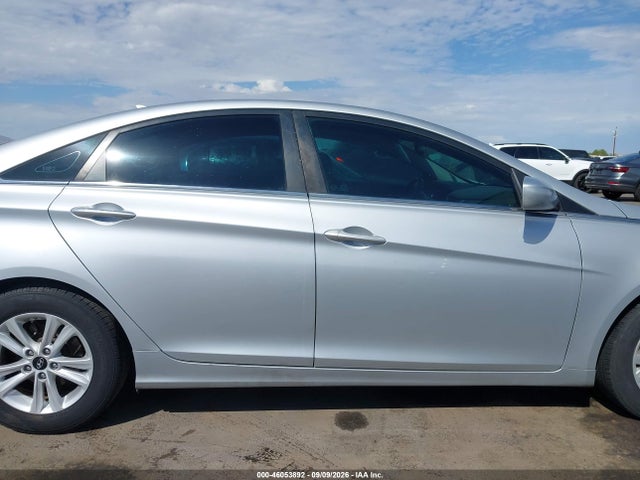 Продажа на аукционе авто 2013 Hyundai Sonata Gls, vin: 5NPEB4AC8DH747662, номер лота: 46053892