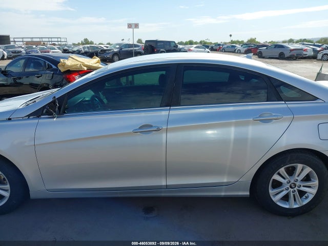 Продажа на аукционе авто 2013 Hyundai Sonata Gls, vin: 5NPEB4AC8DH747662, номер лота: 46053892