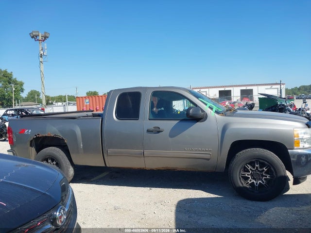 Продажа на аукционе авто 2013 Chevrolet Silverado 1500 Lt, vin: 1GCRKSE72DZ330310, номер лота: 46053906