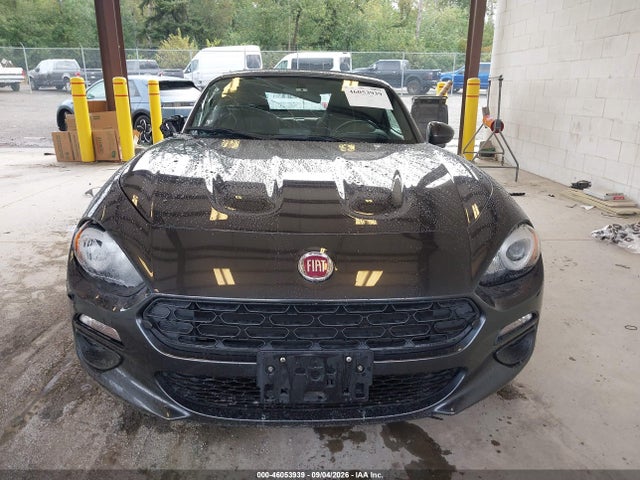 46053939 :رقم المزاد ، JC1NFAEK2H0127829 vin ، 2017 Fiat 124 Spider Classica مزاد بيع