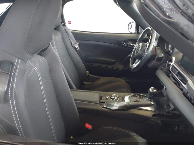 46053939 :رقم المزاد ، JC1NFAEK2H0127829 vin ، 2017 Fiat 124 Spider Classica مزاد بيع