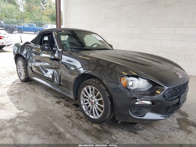 46053939 :رقم المزاد ، JC1NFAEK2H0127829 vin ، 2017 Fiat 124 Spider Classica مزاد بيع