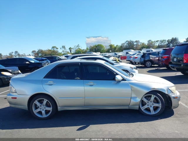 46053957 :رقم المزاد ، JTHBD192730069665 vin ، 2003 Lexus Is 300 مزاد بيع