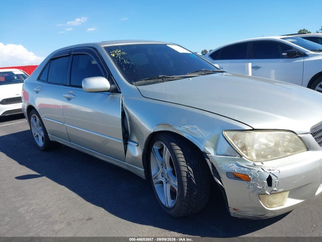 46053957 :رقم المزاد ، JTHBD192730069665 vin ، 2003 Lexus Is 300 مزاد بيع