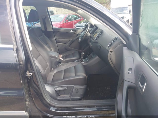 Auction sale of the 2016 Volkswagen Tiguan Se, vin: WVGBV7AXXGW604124, lot number: 46053960
