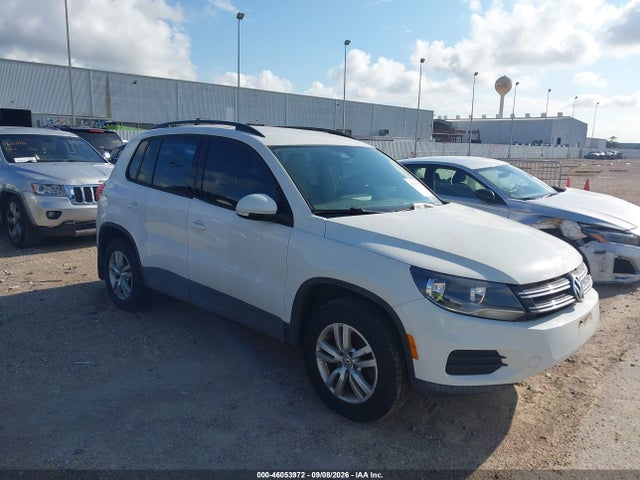 Aukcja sprzedaży 2017 Volkswagen Tiguan 2.0t/2.0t S, vin: WVGAV7AX2HK011555, numer aukcji: 46053972