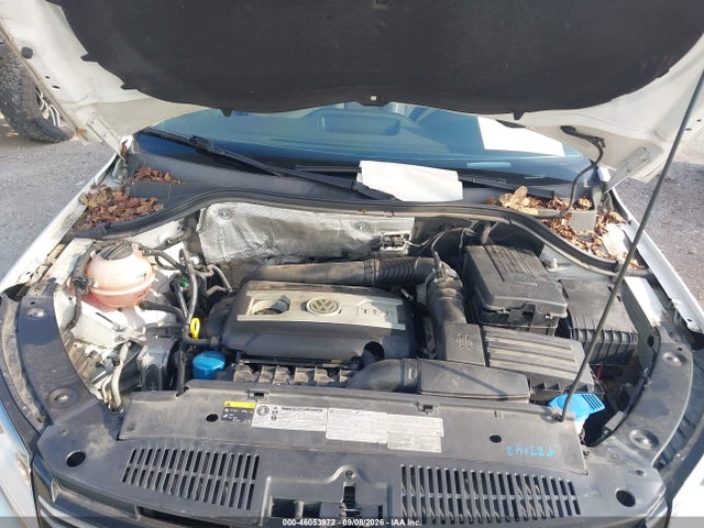 Aukcja sprzedaży 2017 Volkswagen Tiguan 2.0t/2.0t S, vin: WVGAV7AX2HK011555, numer aukcji: 46053972