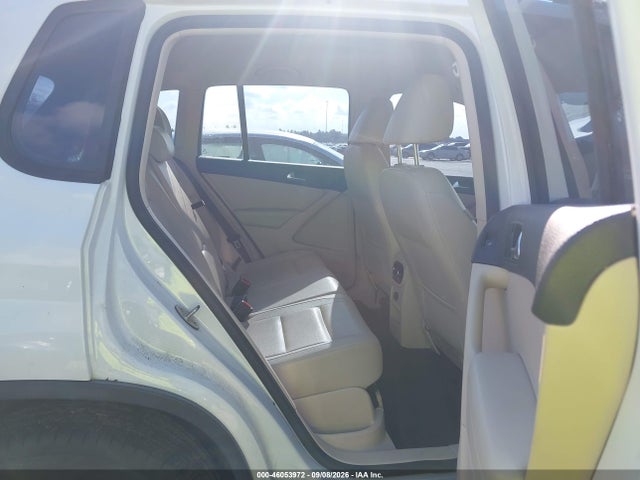 Aukcja sprzedaży 2017 Volkswagen Tiguan 2.0t/2.0t S, vin: WVGAV7AX2HK011555, numer aukcji: 46053972